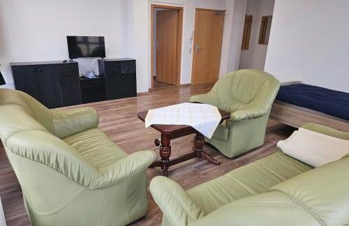 Döbeln ,Unterkunft für Montagen Arbeiter & Familien - Foto 1