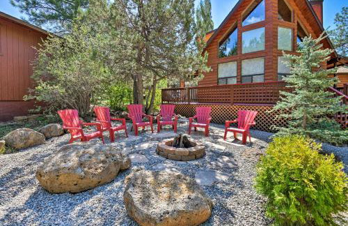 Modern Mountain Chalet Munds Park Retreat with Deck - Foto 1