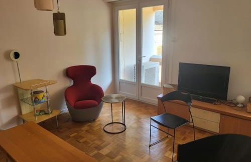 Spacious Apartment, Avignon - Photo 2