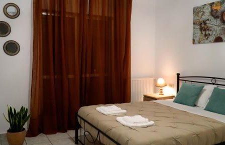 IKARUS apartment with courtyard & pool in Chania - Foto 24