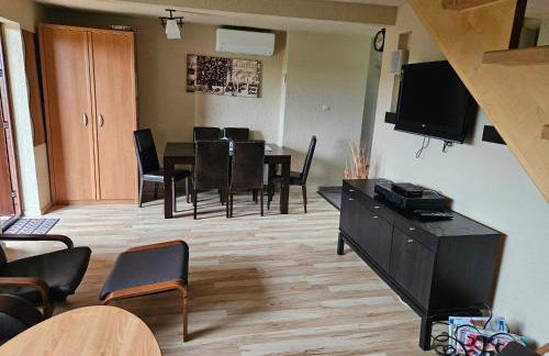 DOMEK NA BASZCIE klimatyzowany - Foto 11