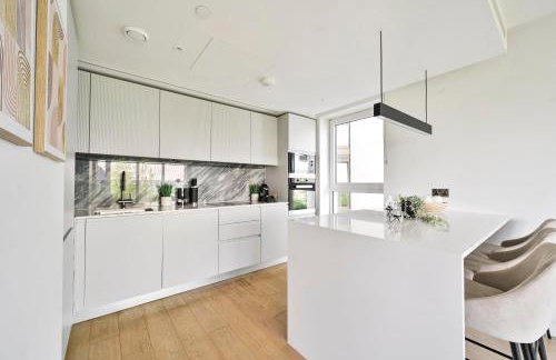Modern Chic Flat Near Westfield Mall & Tube, Luxury & Comfy - Foto 6