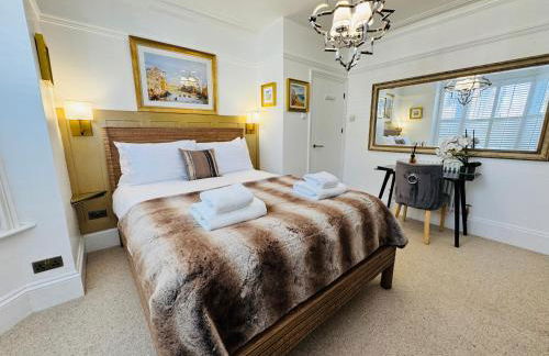 Designer 2 Bed Luxury Apartament with Private Garden in London - Foto 4