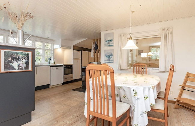6 Person Holiday Home in Haarby - Foto 4
