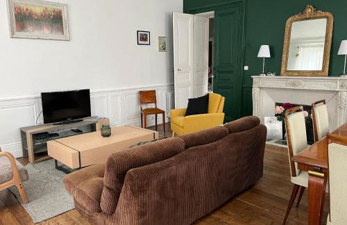 La Villa Louana 2 Charme de l'ancien au cœur de ville - Foto 16