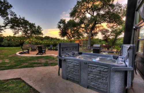 NEW Treehouse at Link Lane 2 Acres w Hot Tub - Foto 13