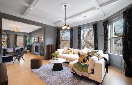 Elegant and Chic 2Bed 2Bath steps from the lake! - Foto 8