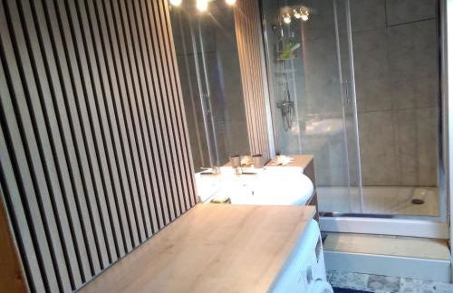 appartement dans maison de caractère en pierre - Foto 8