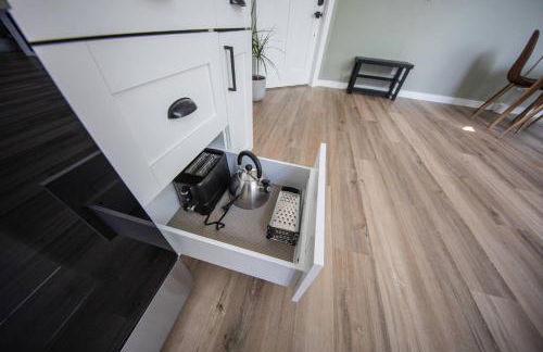 Unwind at this Modern Bethel Village Escape - Foto 40