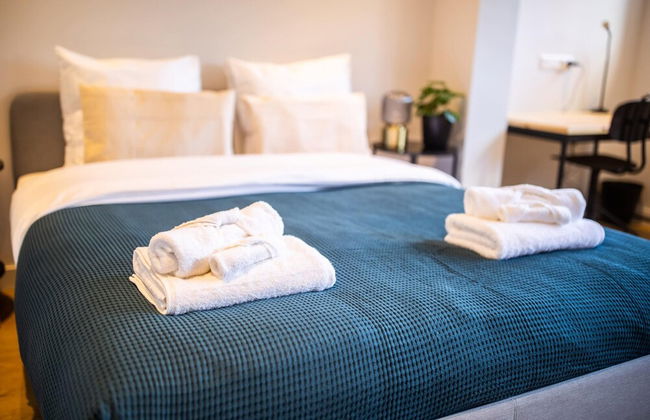 Souterrain 2BR Serviced Apartment - Photo 38