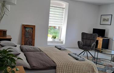 Przy pałacu - Foto 12