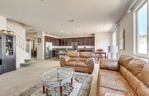 Large Menifee Home 1 Block to Neighborhood Park! - Foto 6