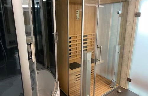 Excl Ferienwohnung im Dreiländereck D-F-CH mit beheiztem kl Pool zum Schwimmen und Massieren - Foto 8