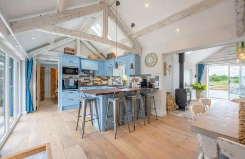 The Cow Stalls - Stunning Farmhouse with Wonderful Views and Garden - Close to Corfe Castle - Foto 14