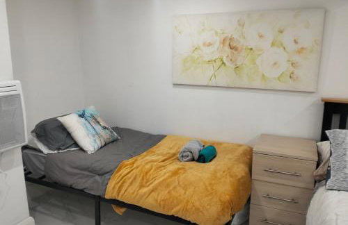 Modern 3-bed Serviced Appartement - Milnsbridge - Foto 9