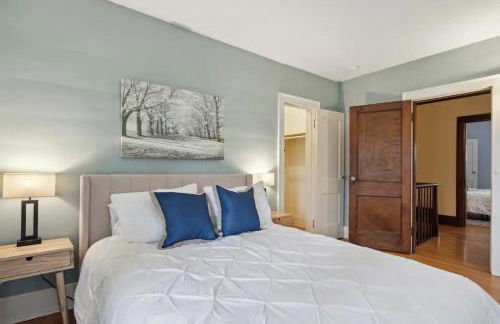 Walk to Notre Dame Harter Heights Hideaway - Foto 24