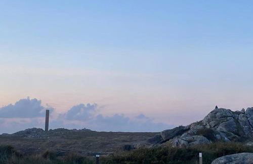 Encantadora moradia T1, com piscina e vista mar a 500m da praia - Foto 29