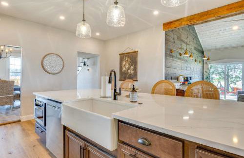 Hope Retreat with Furnished Deck Near Parks! - Foto 10