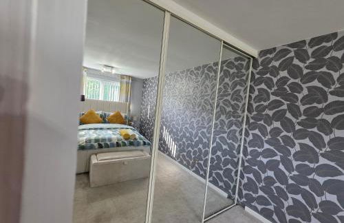 Stylish and Comfortable Home - Foto 19