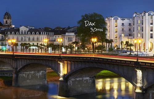 La Forêt des Pins - Free Check-In - Wifi - Parking Privé - Netflix - Draps & Serviettes inclus - Foto 44