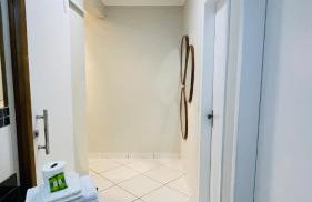 Ape com Horta, Cama Casal Queen, SmartTV, Ar, WiFi e Vaga na garagem - Foto 62