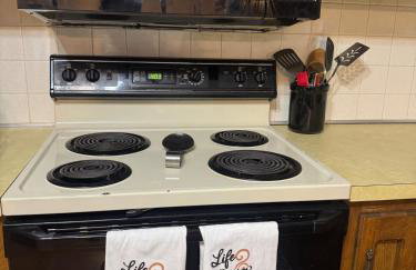 Soccer fans welcome! Cozy home in Kansas City area - Foto 34