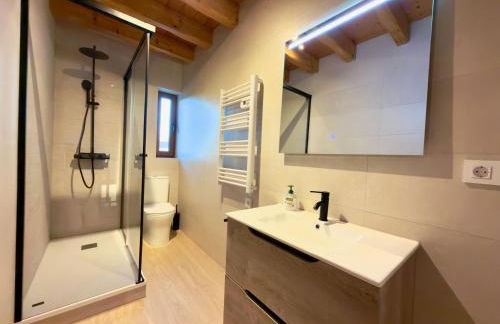 CAL QuEROL UR casa amb xemeneia i billar - Foto 5