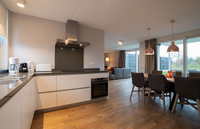 3 bedroom House in Colijnsplaat with garden and terrace - Photo 15