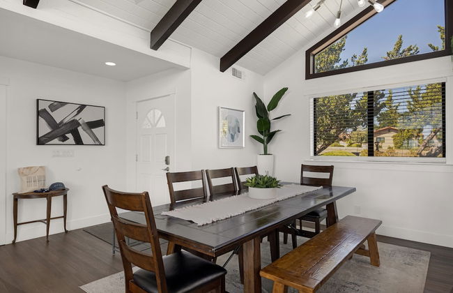 Paso Vista Bella by Avantstay Luxe Group Escape w Wine Country Views - Photo 8