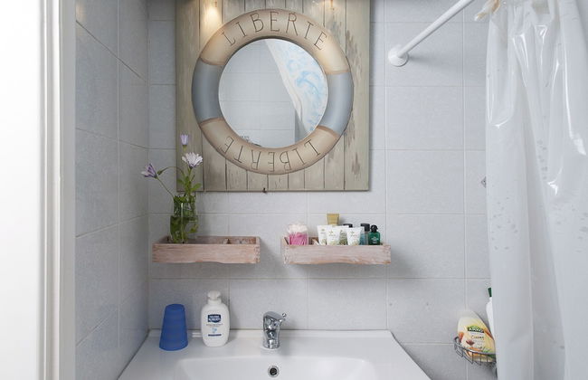 Messinian Blue SeaSide Villa - Photo 17