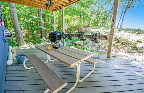 Jacobia Lakefront Retreat - Photo 28