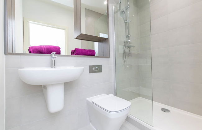 Deluxe Heathrow Apartments & Parking - Foto 34