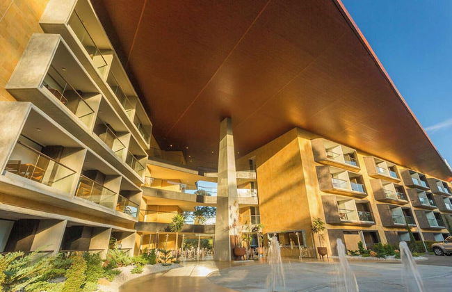 Hotel Rioverde- 5 minutos de cercanía al aeropuerto - Photo 1