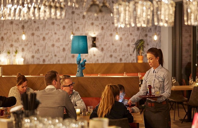 Villa With Sauna & Bubble Bath in Limburg - Photo 33