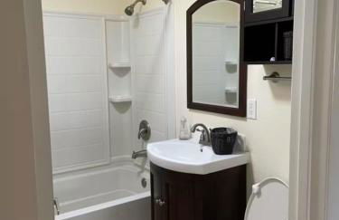 Serene 5BR Stay Surrounded by Nature - Foto 10