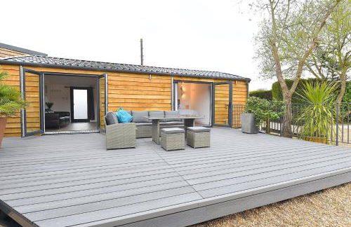 Cheerful 1BD Cottage With Parking Nr Guildford - Foto 2