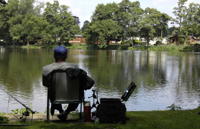 Lakes and Woodlands Overstone Holiday Park - Foto 46