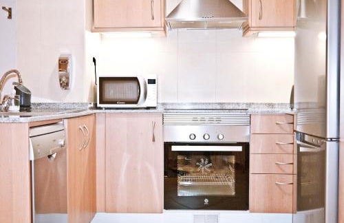 Urban Manesa city center apartment with private patio - Foto 20