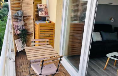 Studio terrasse et parking privé - Foto 8