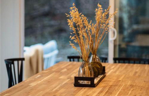 Catskill MNTN Escape 5 BR 3 bath Villa Hot Tub Fire Pit Best Group Stay - Foto 6