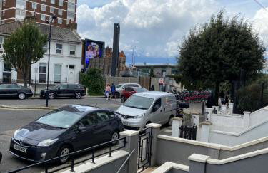 Flat next to Westfield shopping centre - Foto 16