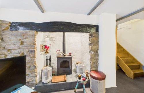 Cosy Cornish Cottage with Firepit & Parking - Foto 26