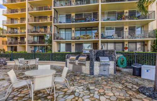 Oceanfront Modern Coastal Remodel - Serene Sunsets & Relaxation on Large Lanai - Foto 34