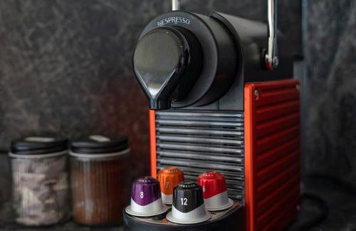 Sonnendeck Schwerin - Apartment mit Dachterrasse, Seeblick, Parkplatz, Fahrradschuppen, King-Size Bett - seenah relaxen - Foto 10