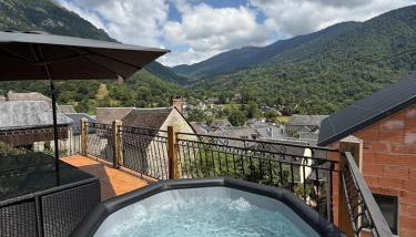 GITE 15 Places avec Jacuzzi à BOUTX LE MOURTIS - Foto 4