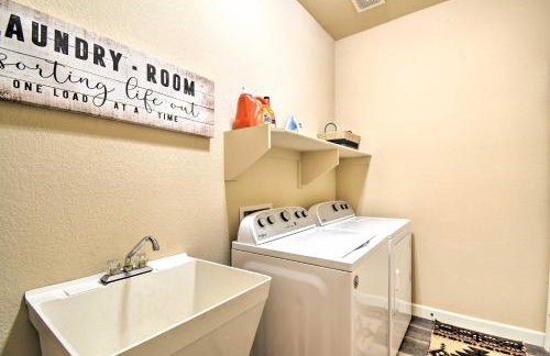 Family Poolside Escape 15 Mi to Dtwn Phoenix! - Foto 26