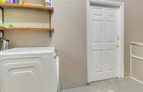 Near Beaches, Base and Bay! Hampton Home with Backyard - Foto 25