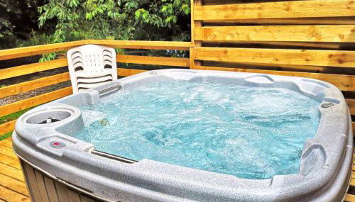 Kingfisher Lodge - Private Hot Tub - Infrared Sauna - Dog Friendly - Foto 1