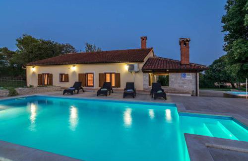 Villa Emanuel Comfortable Holiday Residence - Foto 78