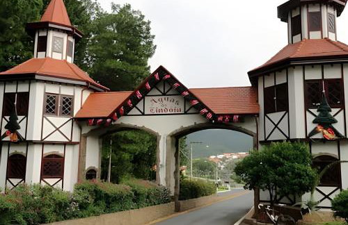 Espaçoso Flat com Varanda no Cavalinho Branco - Foto 30